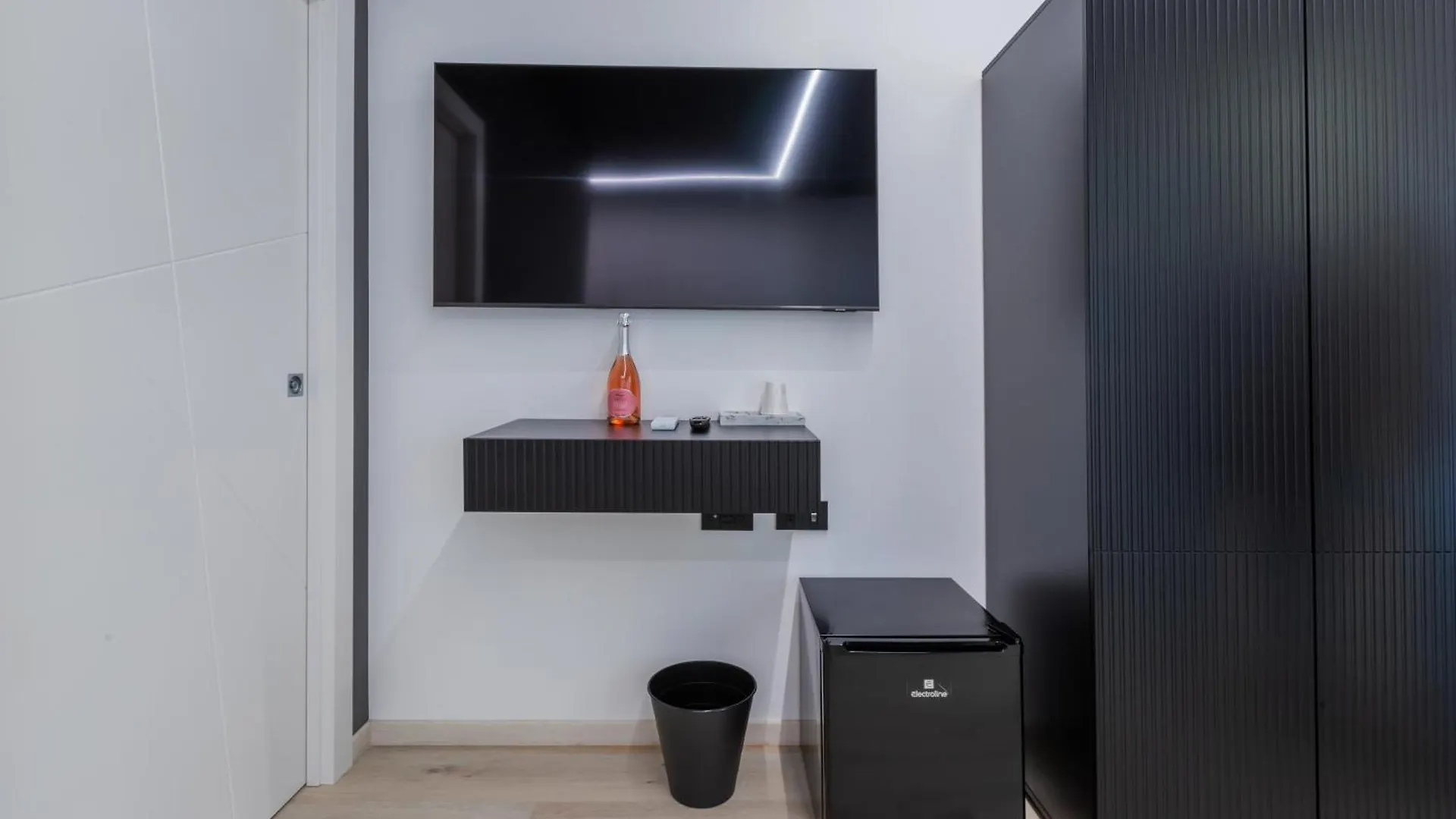 Verona Borgo Roma Luxury Rooms & Apartment ゲストハウス