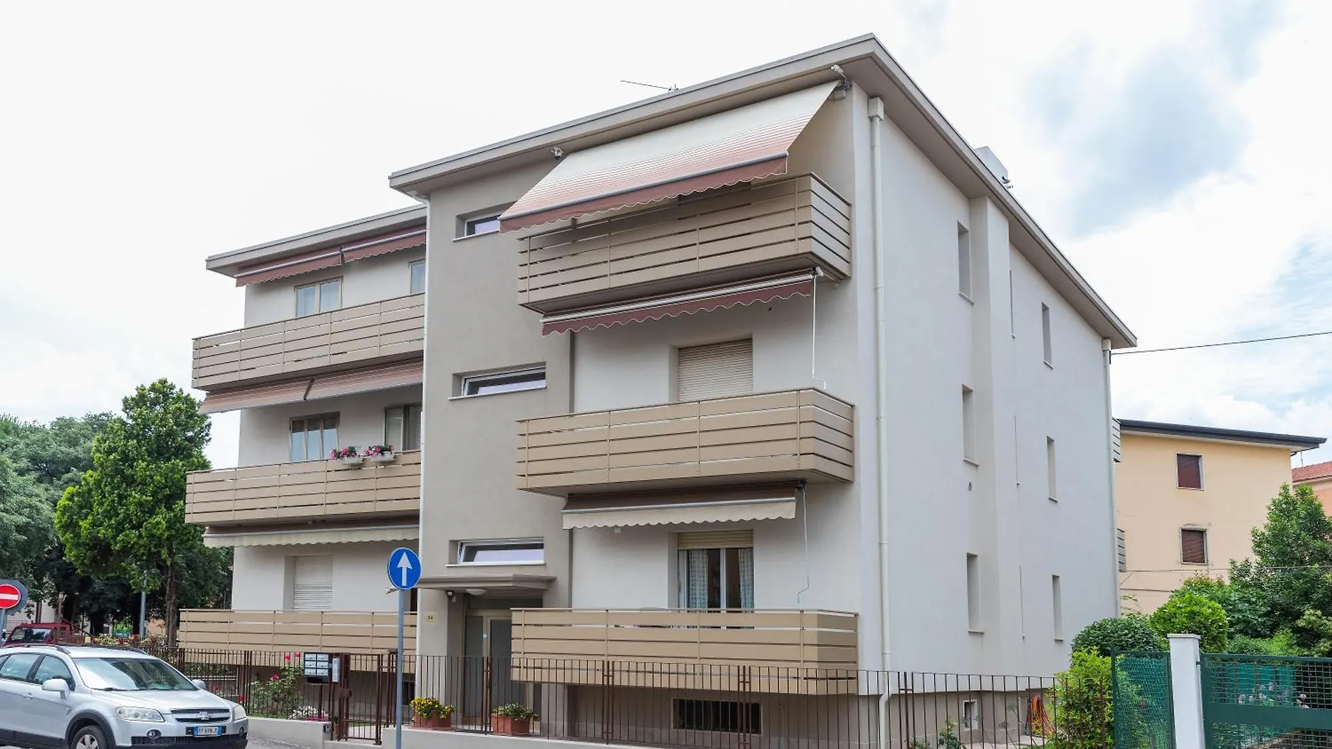 Verona Borgo Roma Luxury Rooms & Apartment